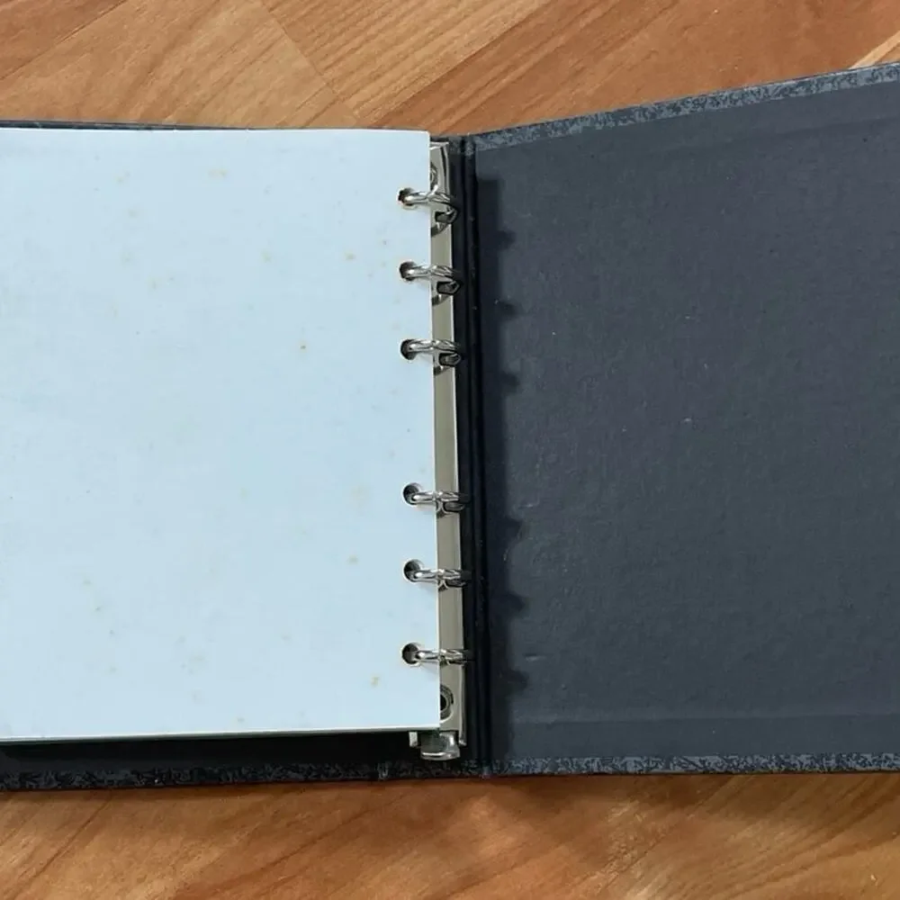 1997 Retro Looney Tunes Address‎ Book